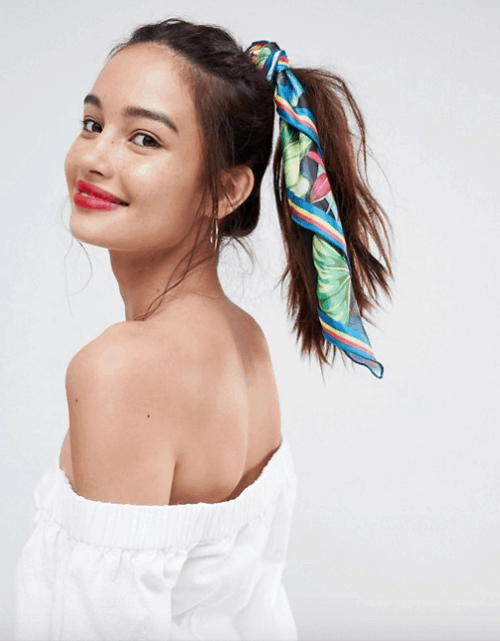 Ways To Wear a Bandana: 5+ Cute Ways To Wear a Bandana