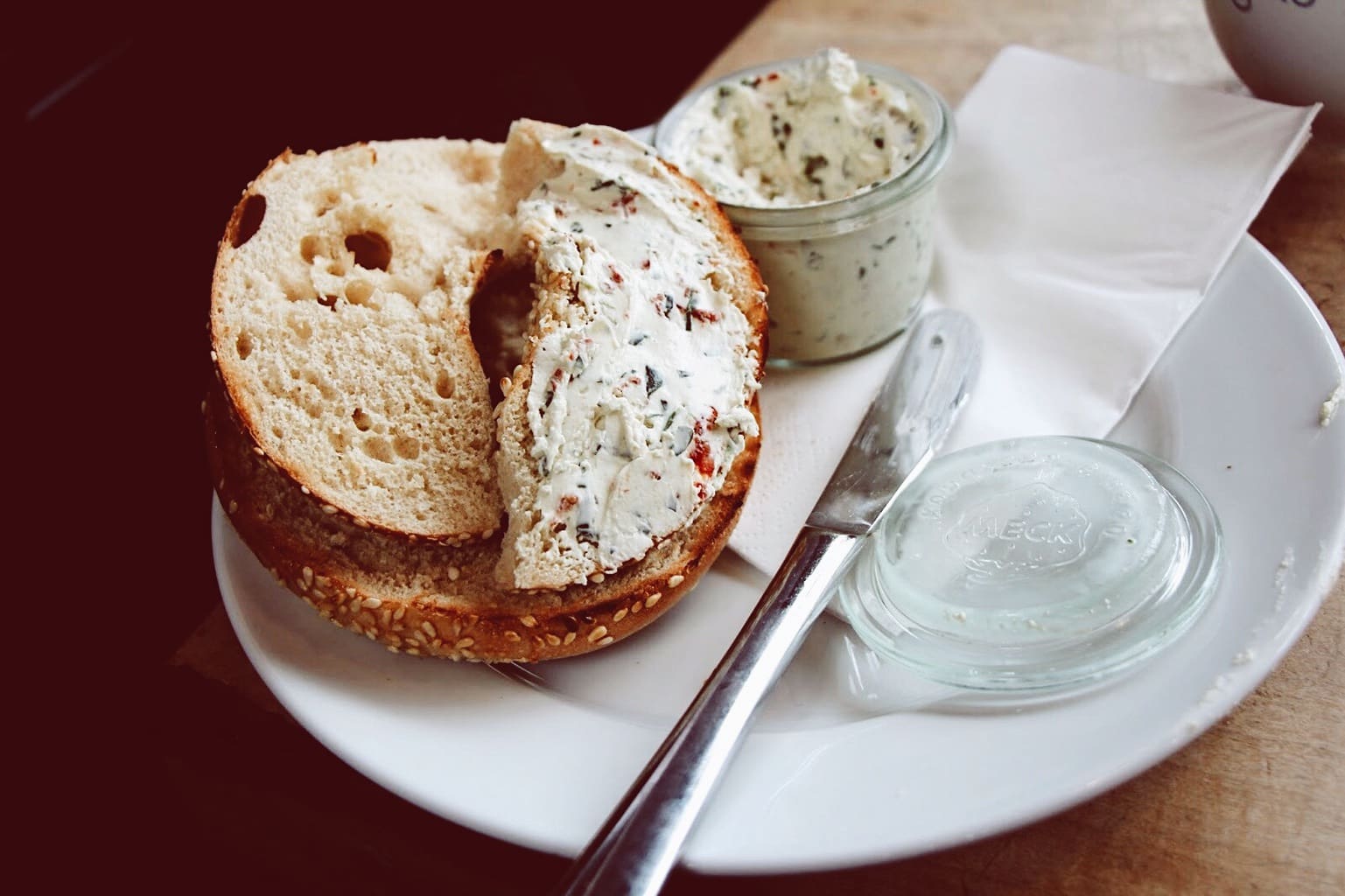 Bagel with cream cheese