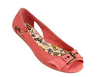 bc footwear flat
