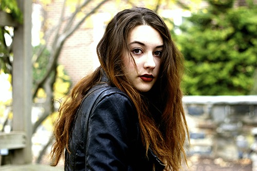 Black leather jacket street style