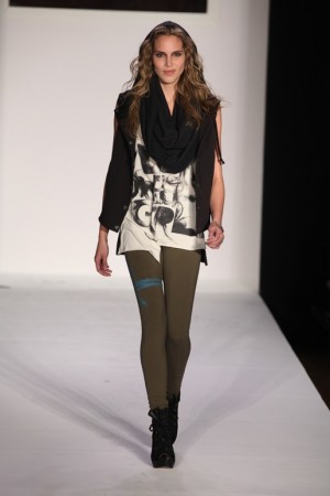 Boy-Meets-Girl Look 1