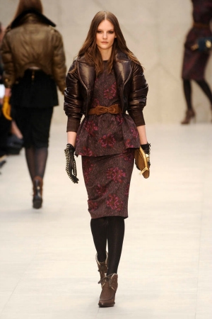 Burberry prorsum fall 2012 look 3