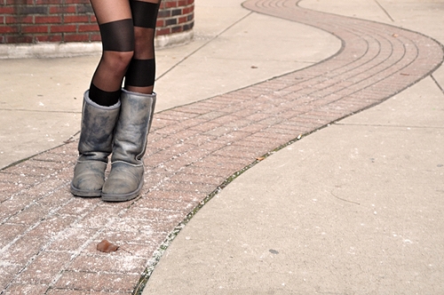 College fashionista patterned tights