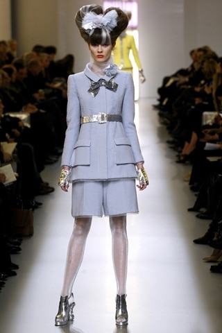 Chanel Spring 2010 Couture - Look 1