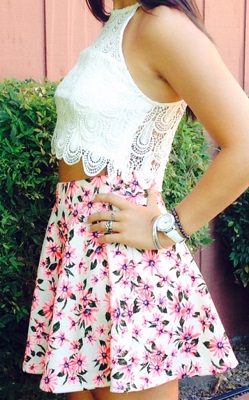 College student wearing crop top trend