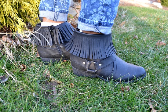 College student wearing fringed ankle boots