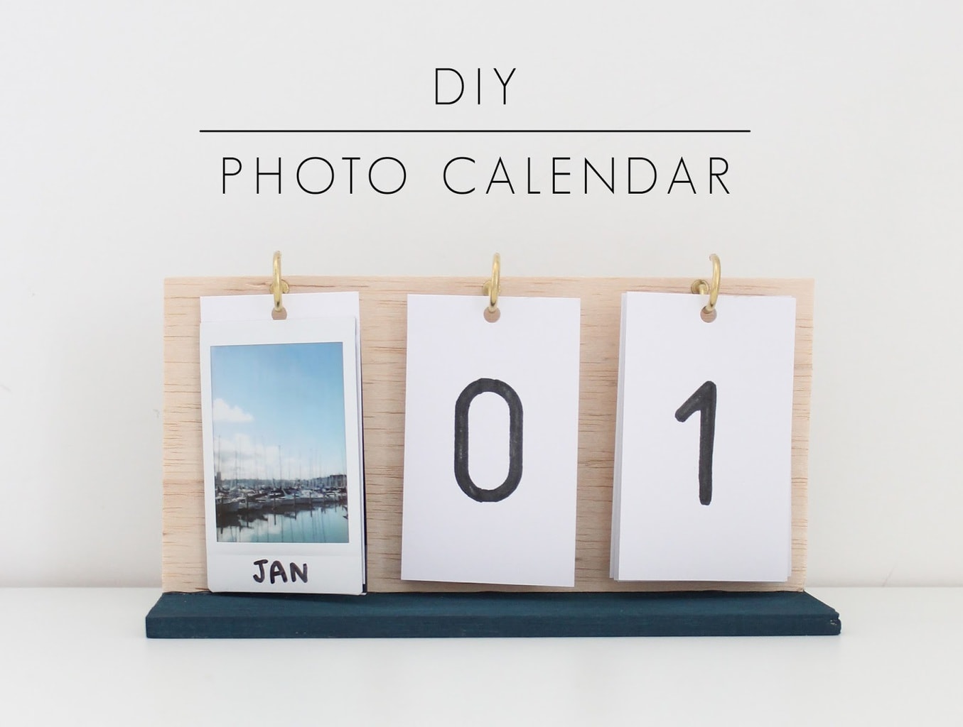 DIY photo calendar from Harri Wren