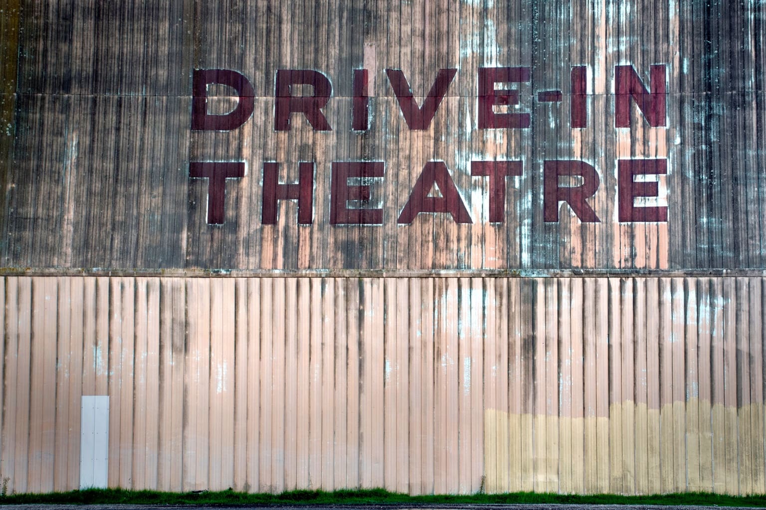 drive in movie sign