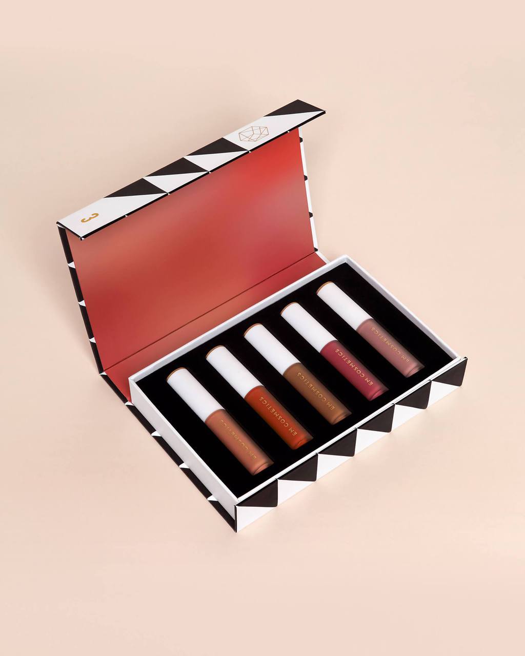 em-cosmetics-holiday-makeup-set