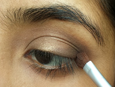 Beauty How-to: Basic Eye Makeup Look for Beginners - College Fashion