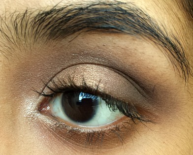 Beauty How-to: Basic Eye Makeup Look for Beginners - College Fashion