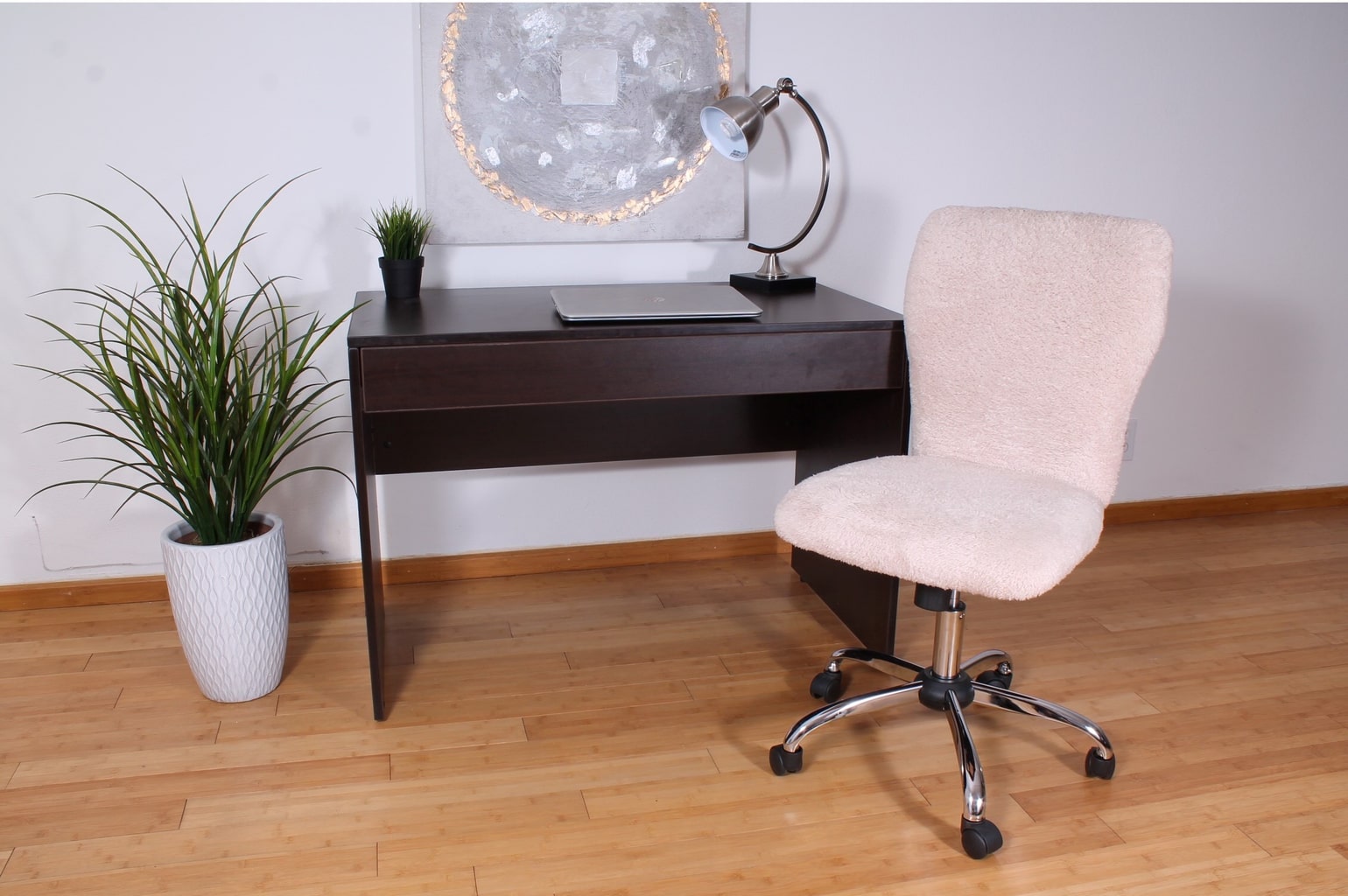 Faux fur chair