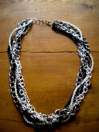 Finished multi-chain necklace