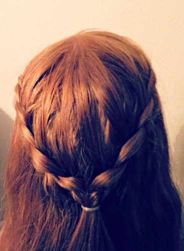 French braid crown