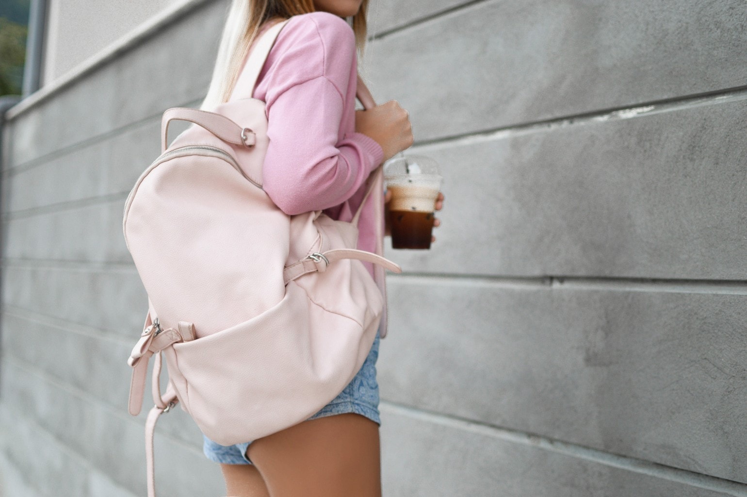 Wardrobe Essentials For College Girls 21 College Fashion