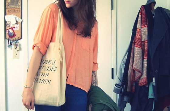 Girl with tote bag