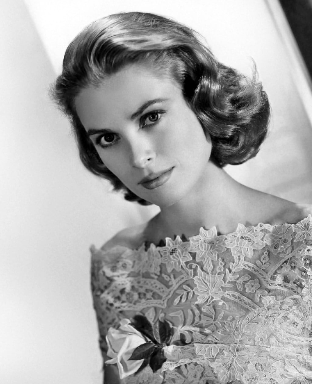 Style Inspiration : Style Icon Grace Kelly: her life in pictures