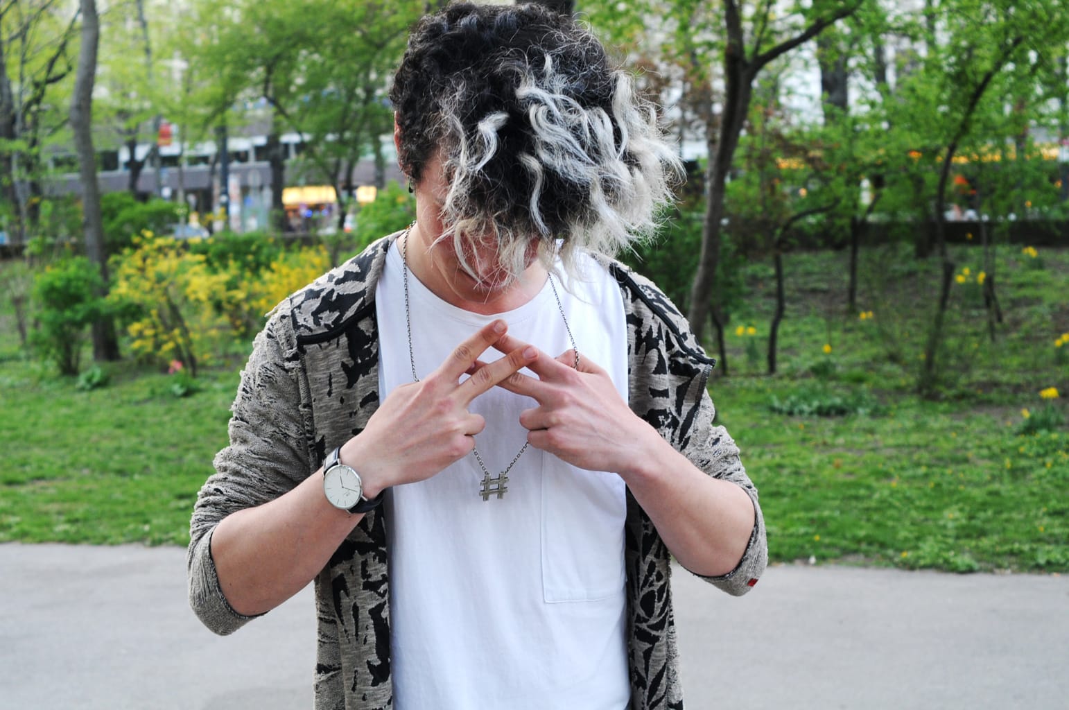 Mens style: Hashtag necklace, watch, bleached hair