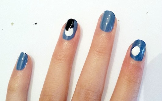 Haunted house nail art step 4