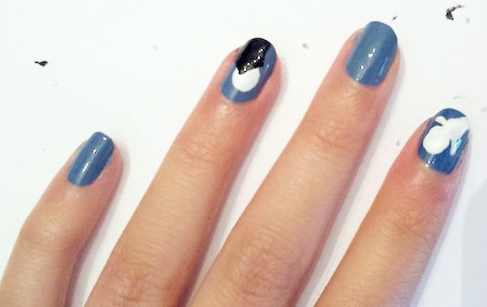 Haunted house nail art step 6