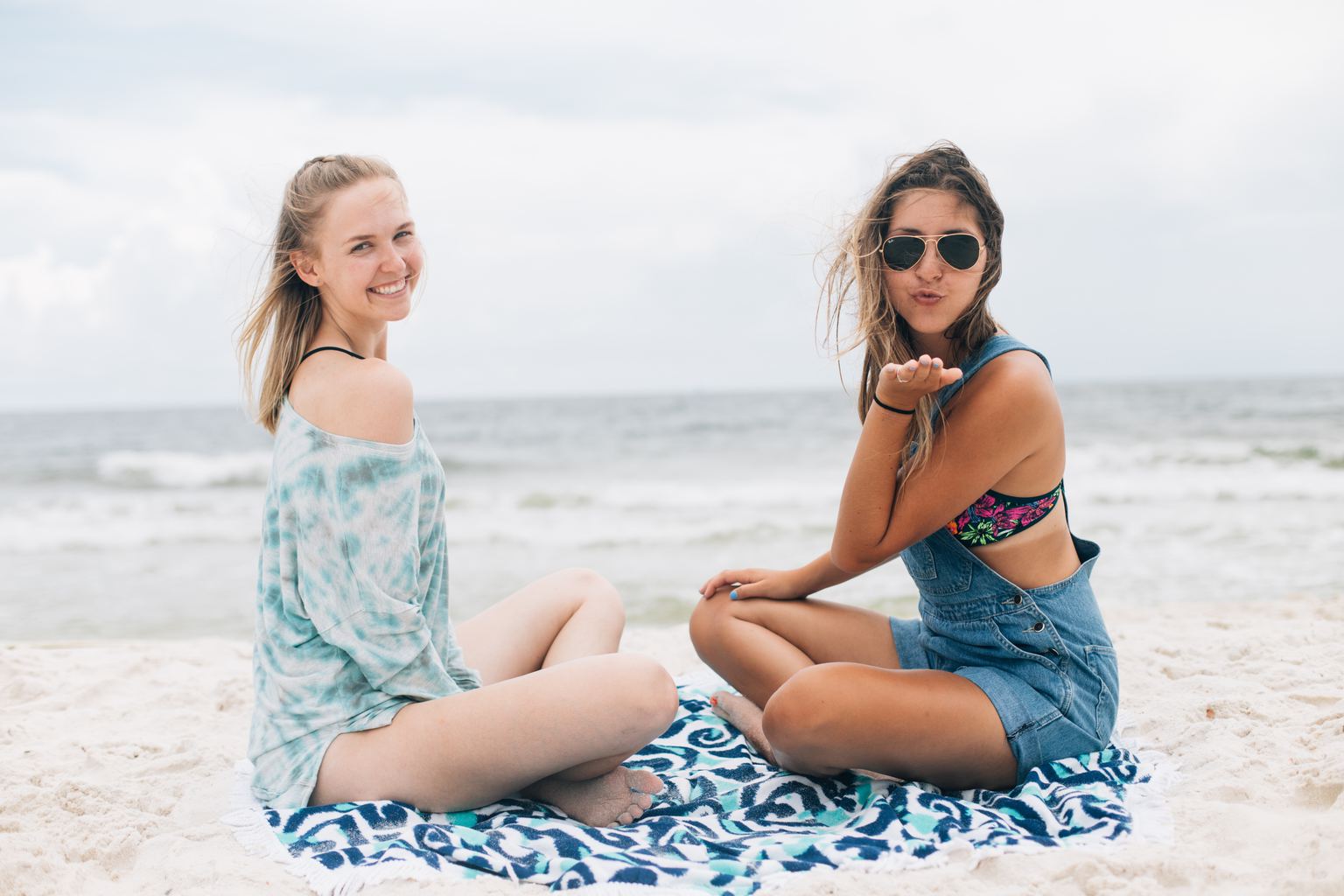 15 Beach Outfit Ideas That Are Perfect If You're Not Into Bikinis -  Society19