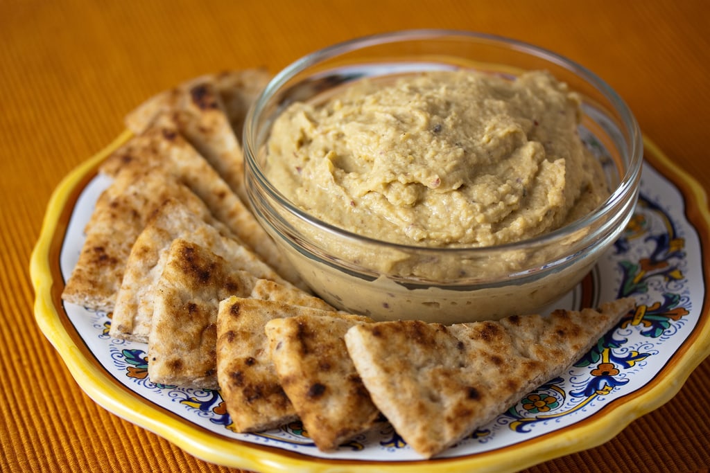 Hummus and pita bread