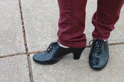 College campus fashion trend - heeled oxfords