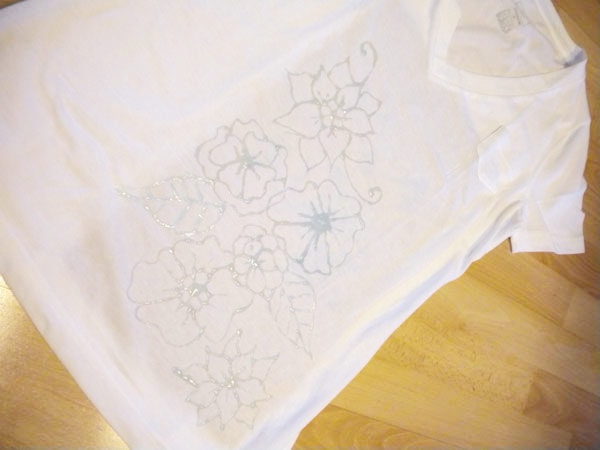 DIY Inverted Dye Tee - Step 3: Glue design on white tee shirt