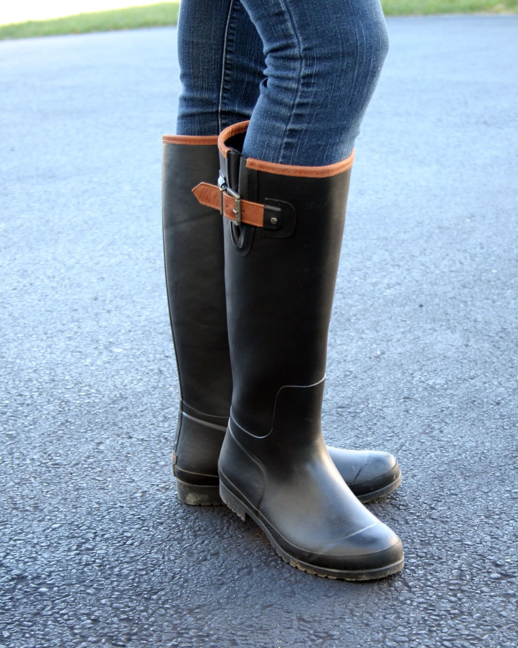 LOC-AC-Riya-Boots