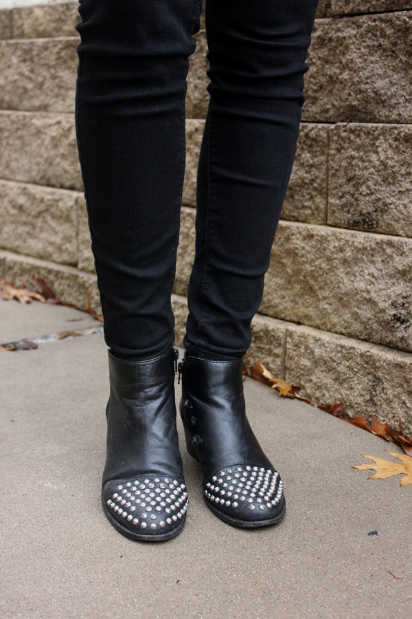 LOC-UT-Amani-Shoes
