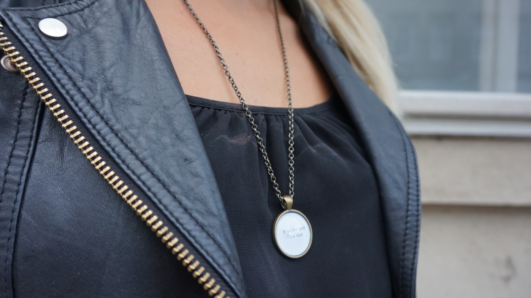 LOC-UV-Irma-Necklace