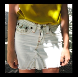 looks-on-campus-Houston-skirt
