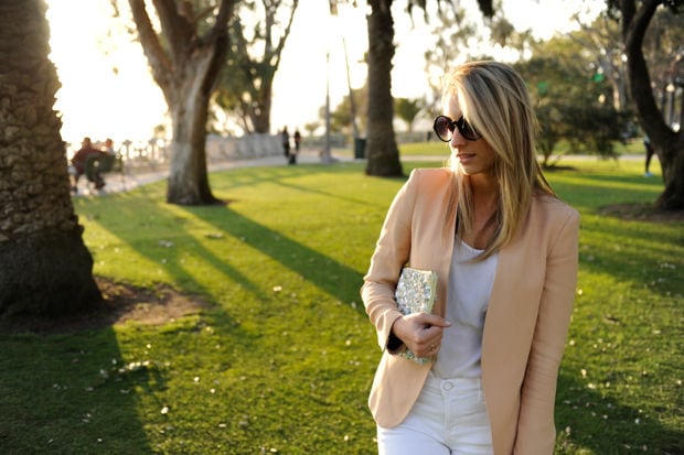 woman in a summer business casual outfit