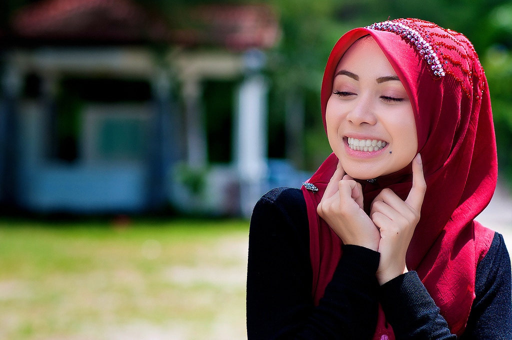 Muslim fashion blogger