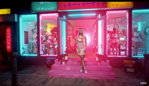 Nicki Minaj pink dress