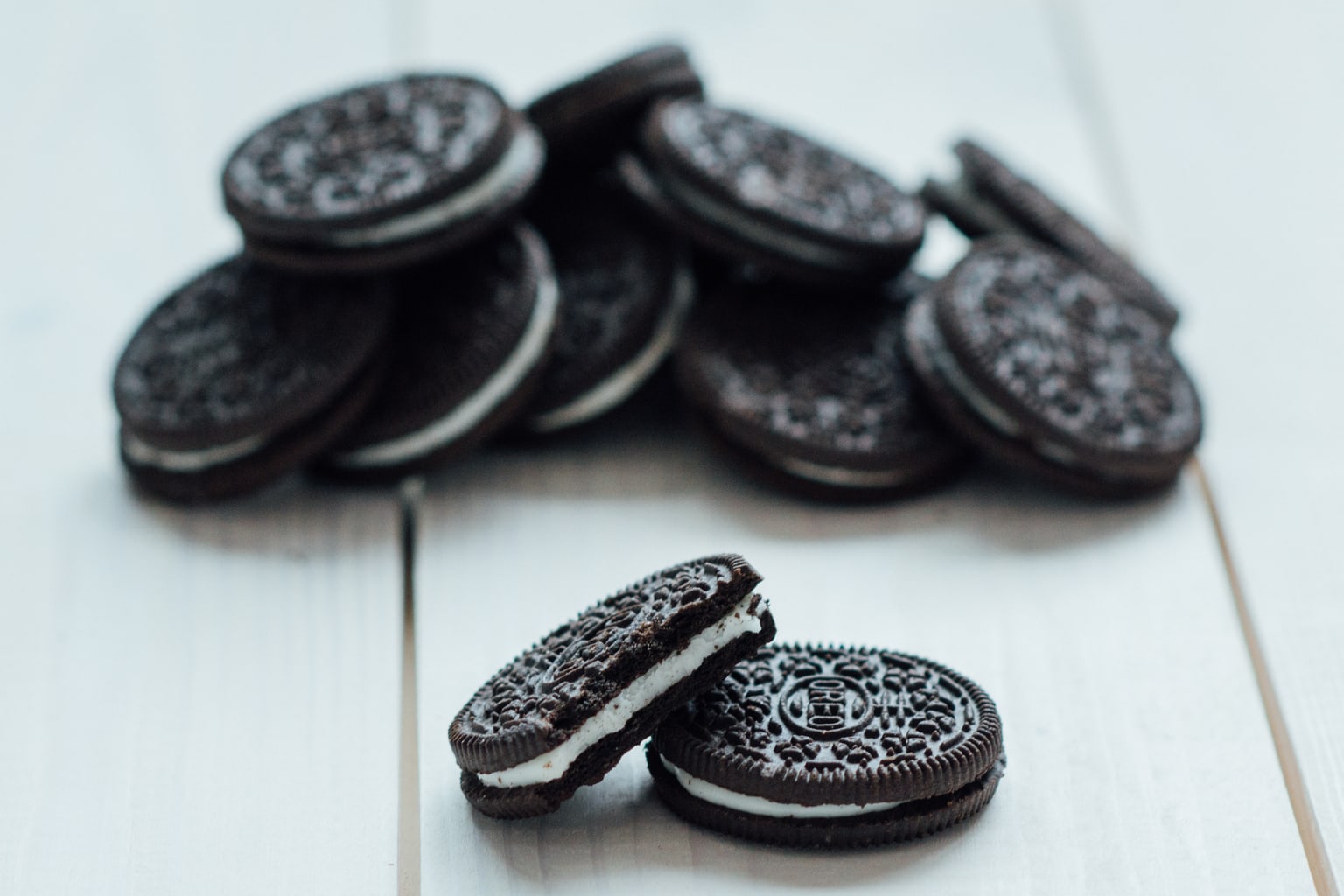 Oreos in a pile