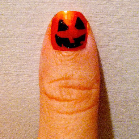 Jack-o-lantern nail