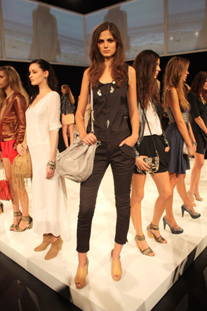 Rebecca Minkoff Spring 2011 - Look 4