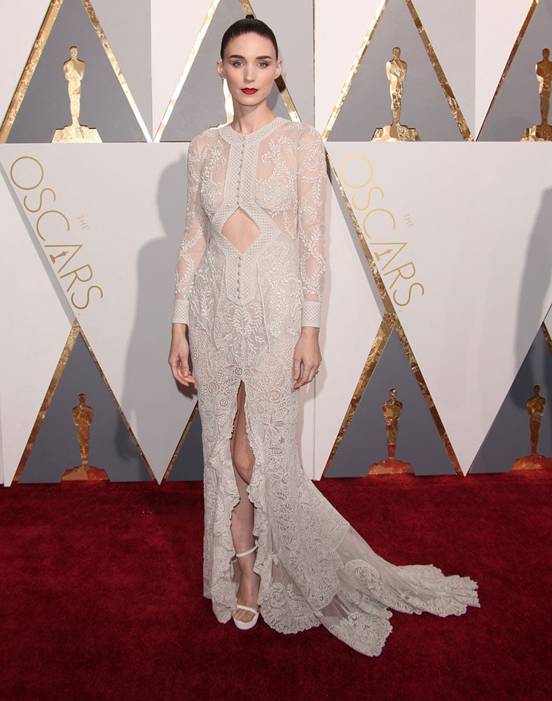 Rooney Mara at the 2016 Oscars
