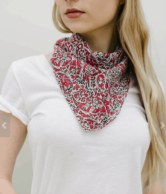 Why the Neck Scarf Should Be Your Go-to Accessory This Summer - College  Fashion