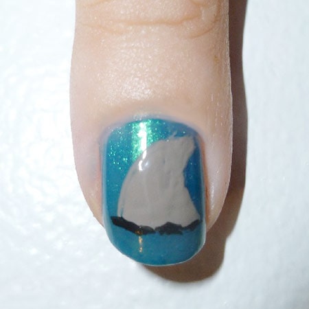 Shark fin nail - step 2