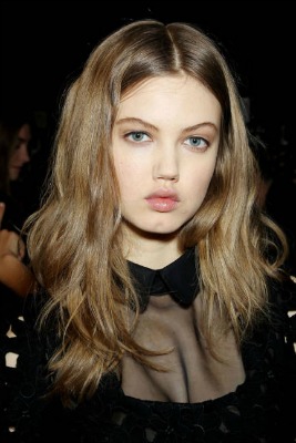Textured hair beauty trend