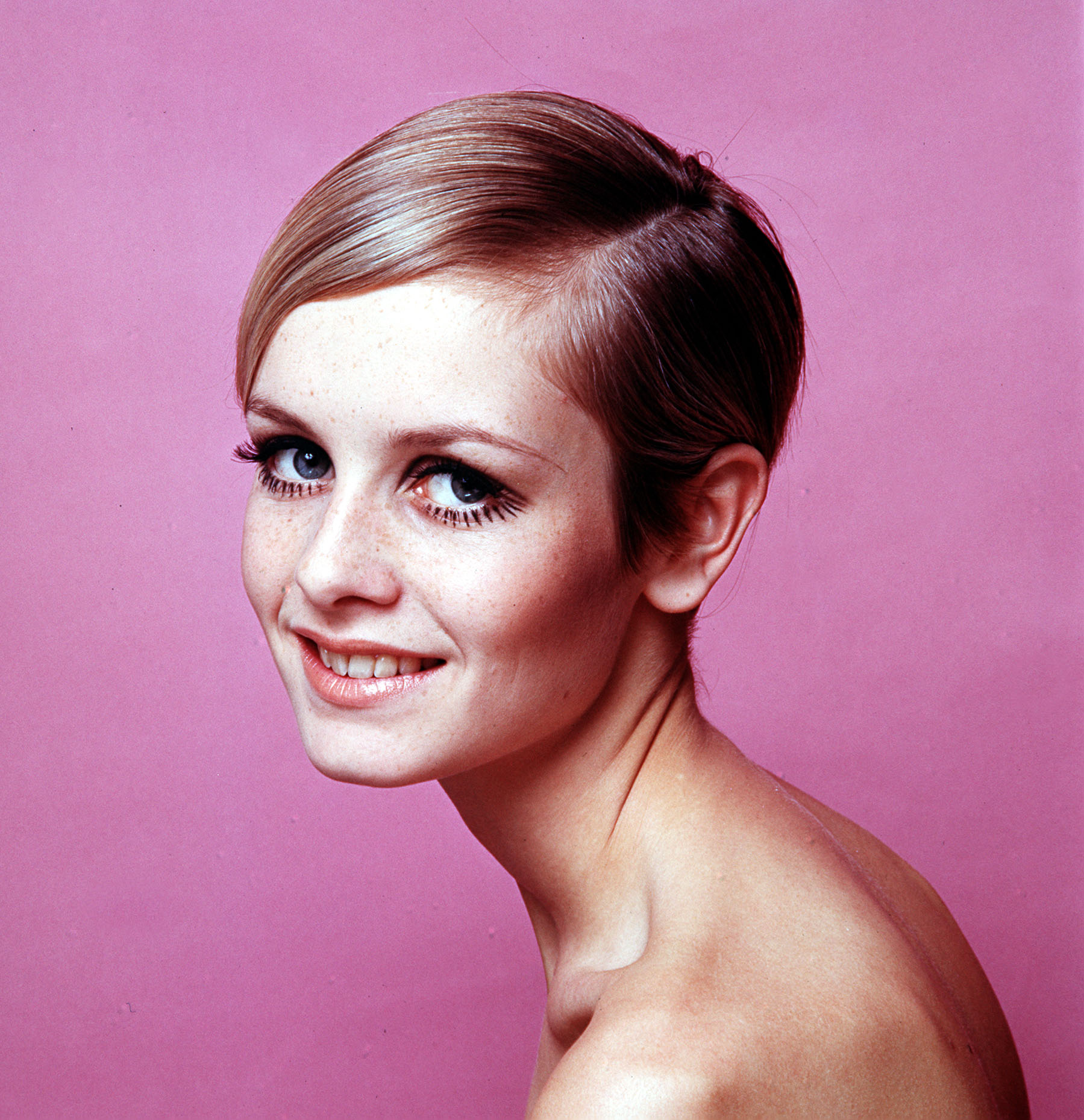 twiggy-cover-photo-mod