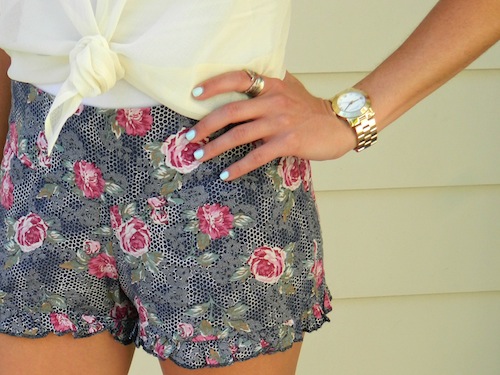 watch & nails