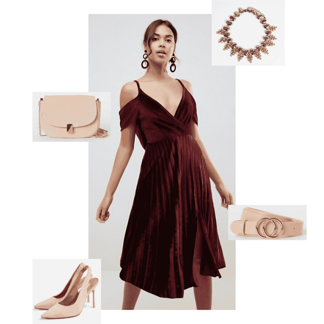 Cersei Lannister outfit with burgundy dress, gold accessories