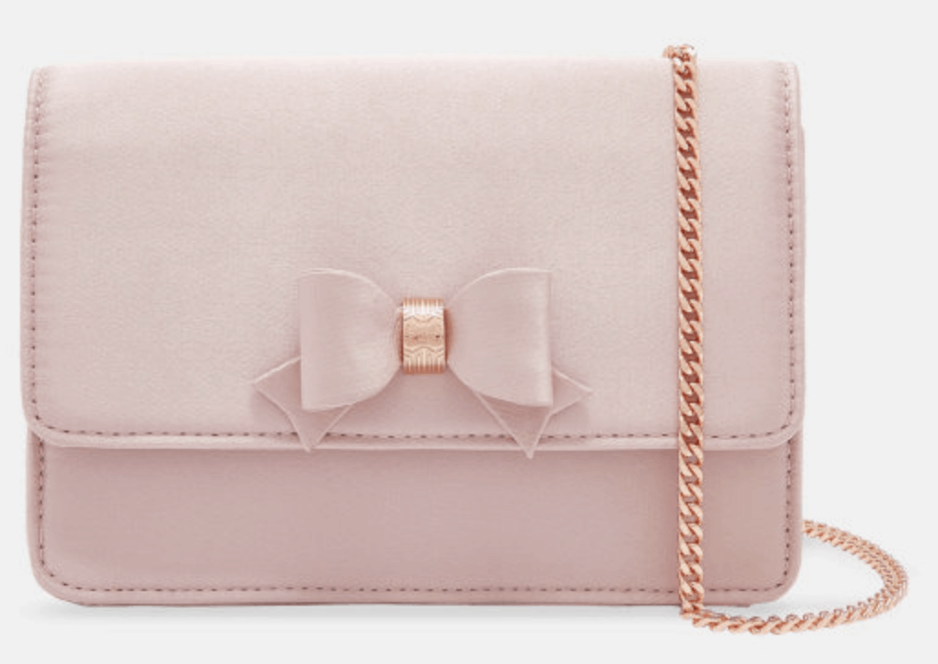 Pink bow handbag for spring