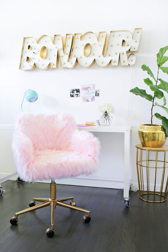 DIY seating - pink fluffy desk chair