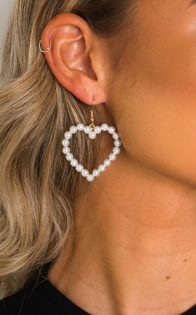 Heart shaped pearl earrings