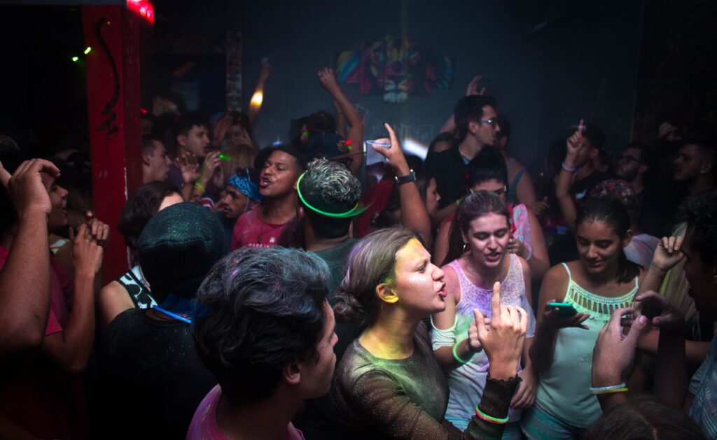 College birthday guide - Stock photo of a crowded party