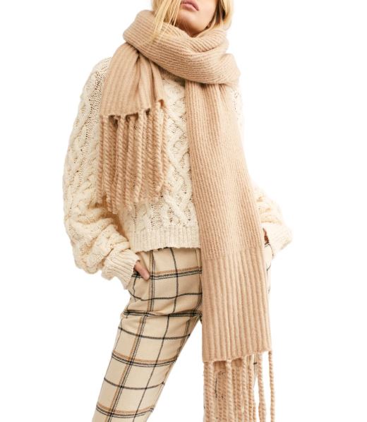 The Only 5 Winter Accessories You Actually Need - College Fashion